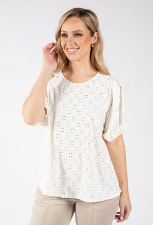 Paca Floral Embroidery Top