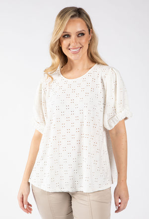 Paca Floral Embroidery Top