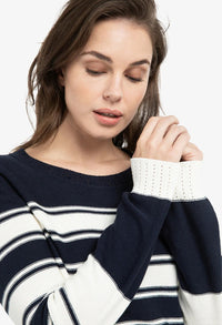 Knitted sweater with stripes and long sleeves