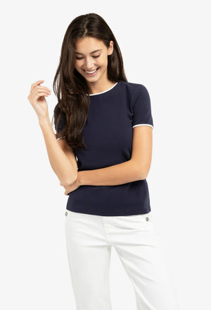 T-shirt with contrasting trim and round neck