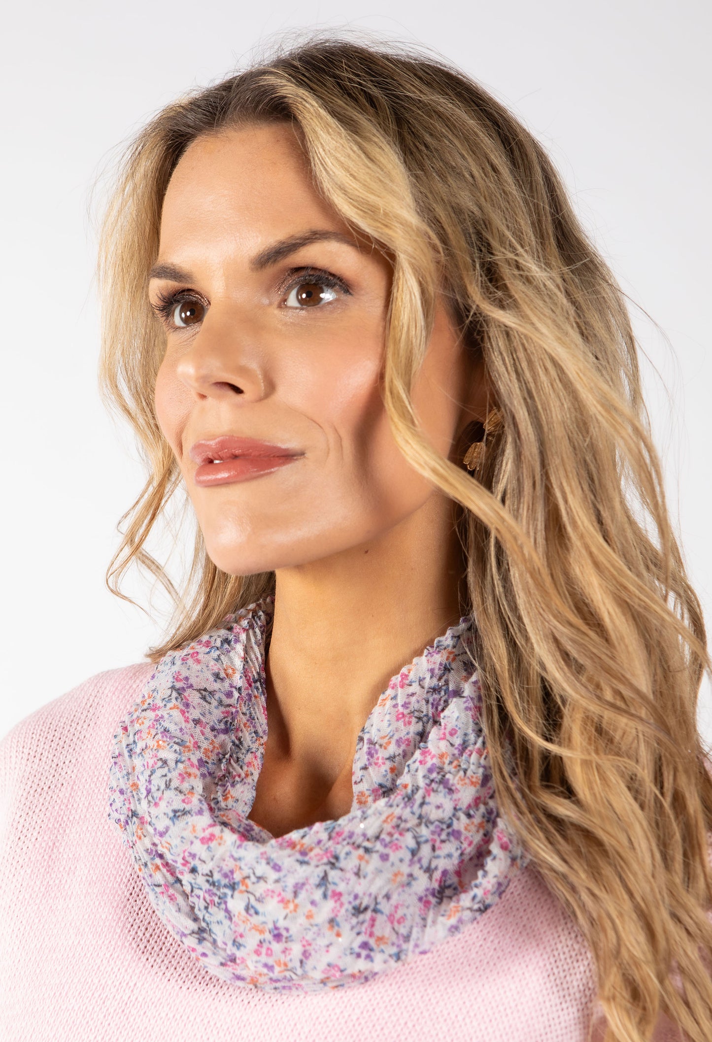 Mini Bloom Magnetic Scarf