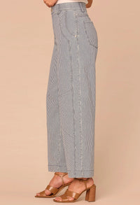 “Ab”solution® Skyrise Relaxed Barrel Leg Jeans
