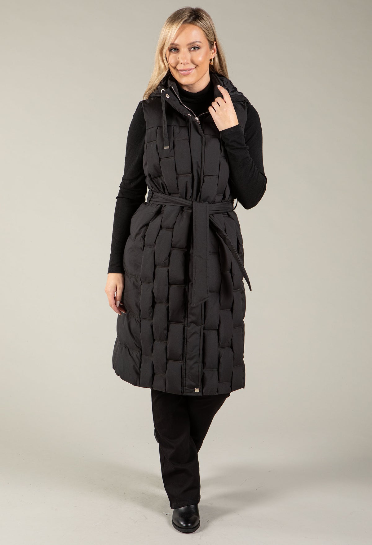 Sleeveless Coat With Detachable Hood