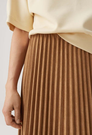 Ryha Faux Suede Skirt