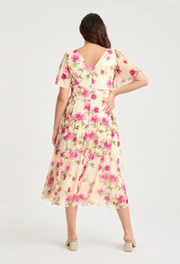 Victoria Angel Sleeve Mesh Midi Curve+ Dress