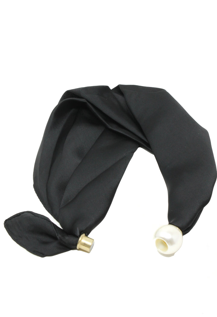 Magnetic neck Scarf