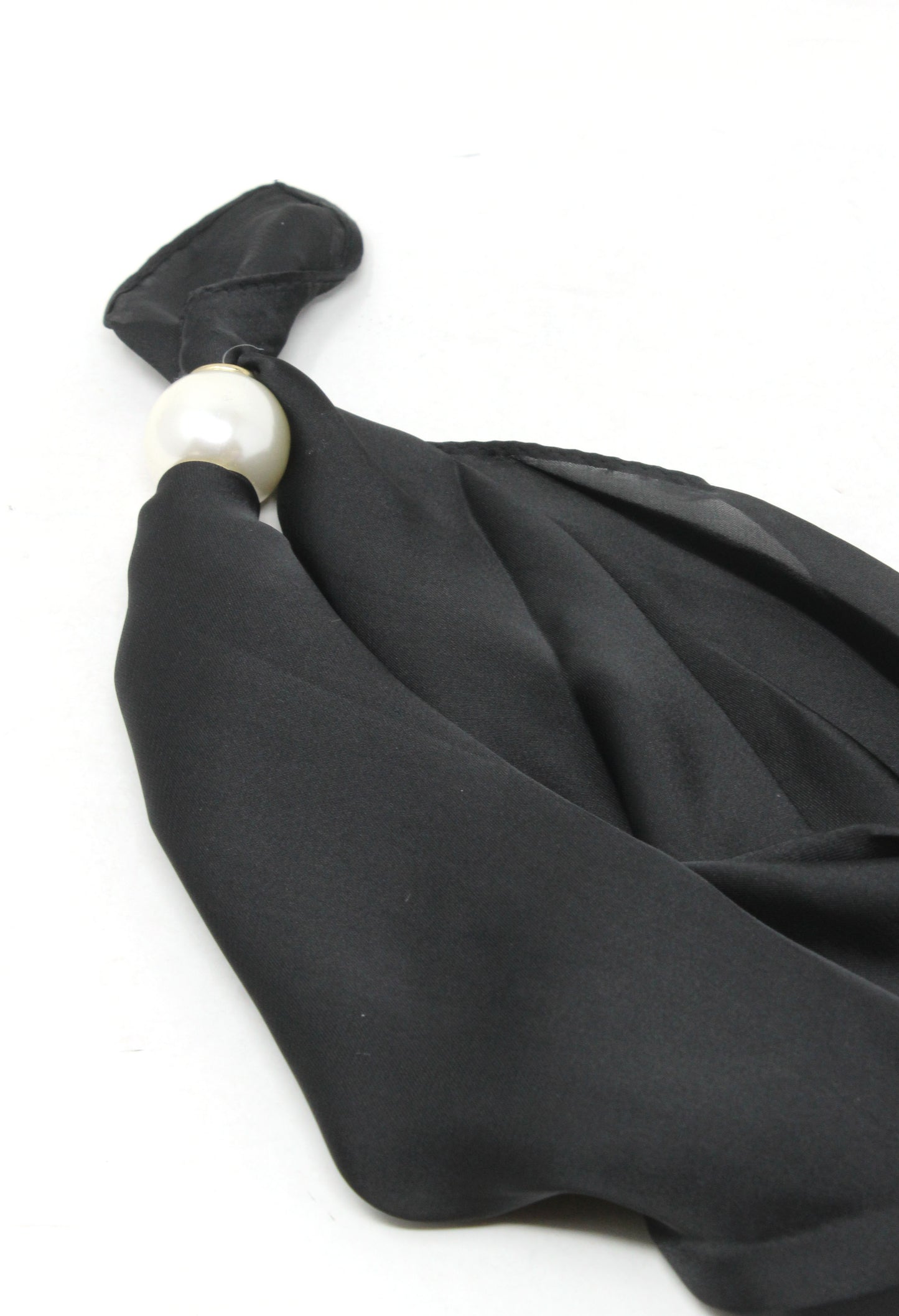 Magnetic neck Scarf