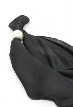 Magnetic neck Scarf