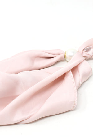 Magnetic neck Scarf