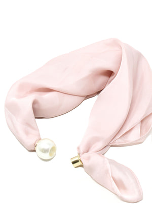 Magnetic neck Scarf