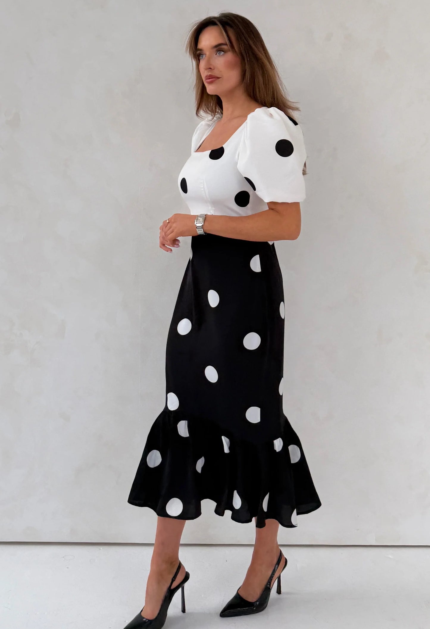 Jennifer Contrast Spot Midi Dress