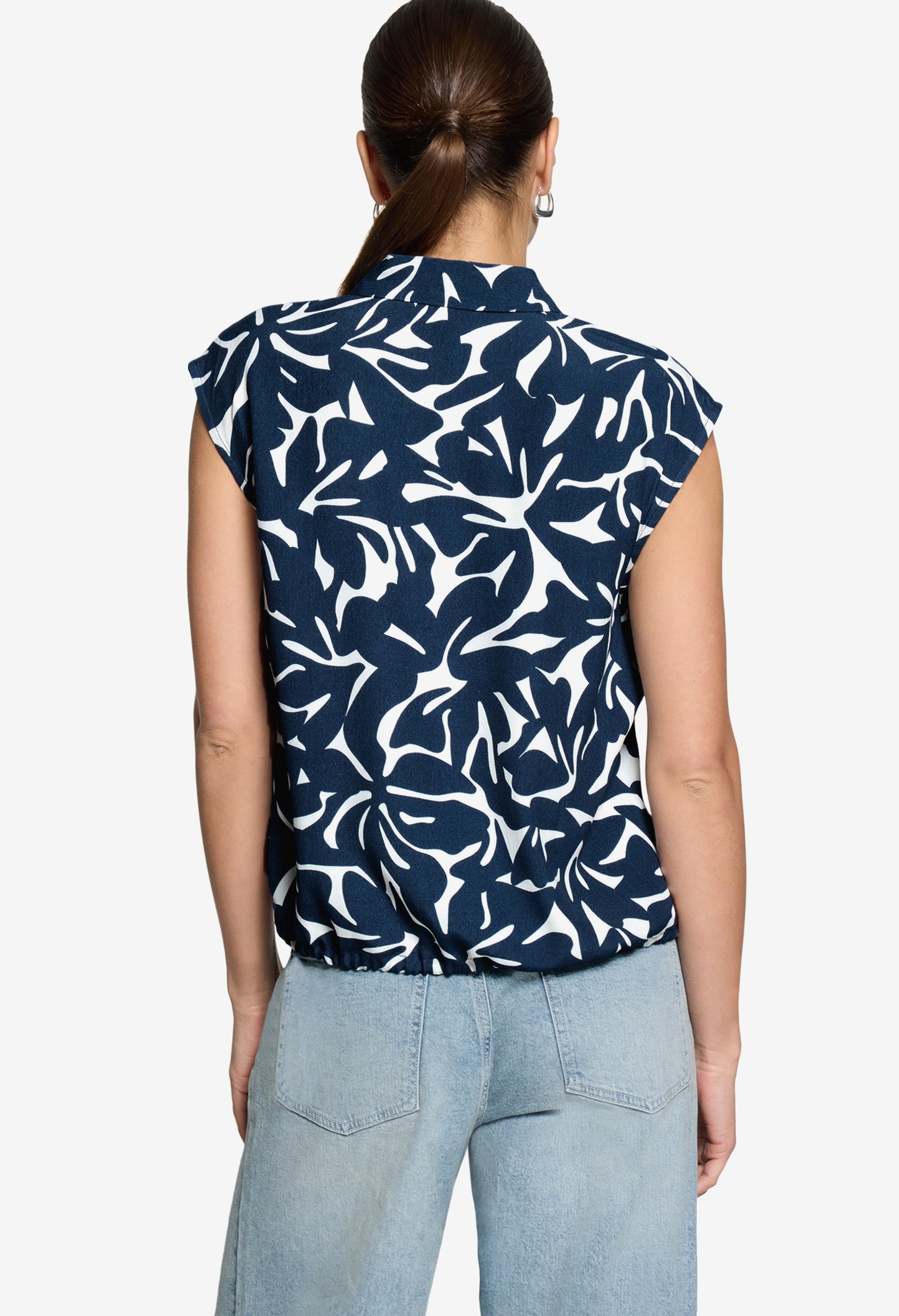 Floral Sleeveless Shirt