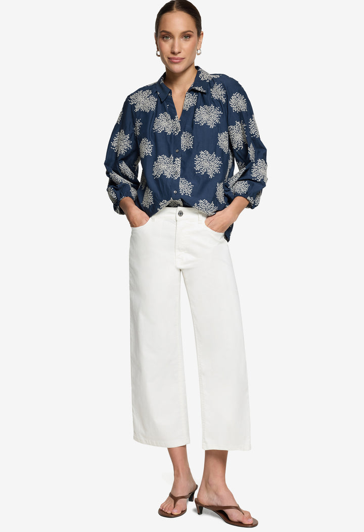 Straight Leg Cropped Jeans