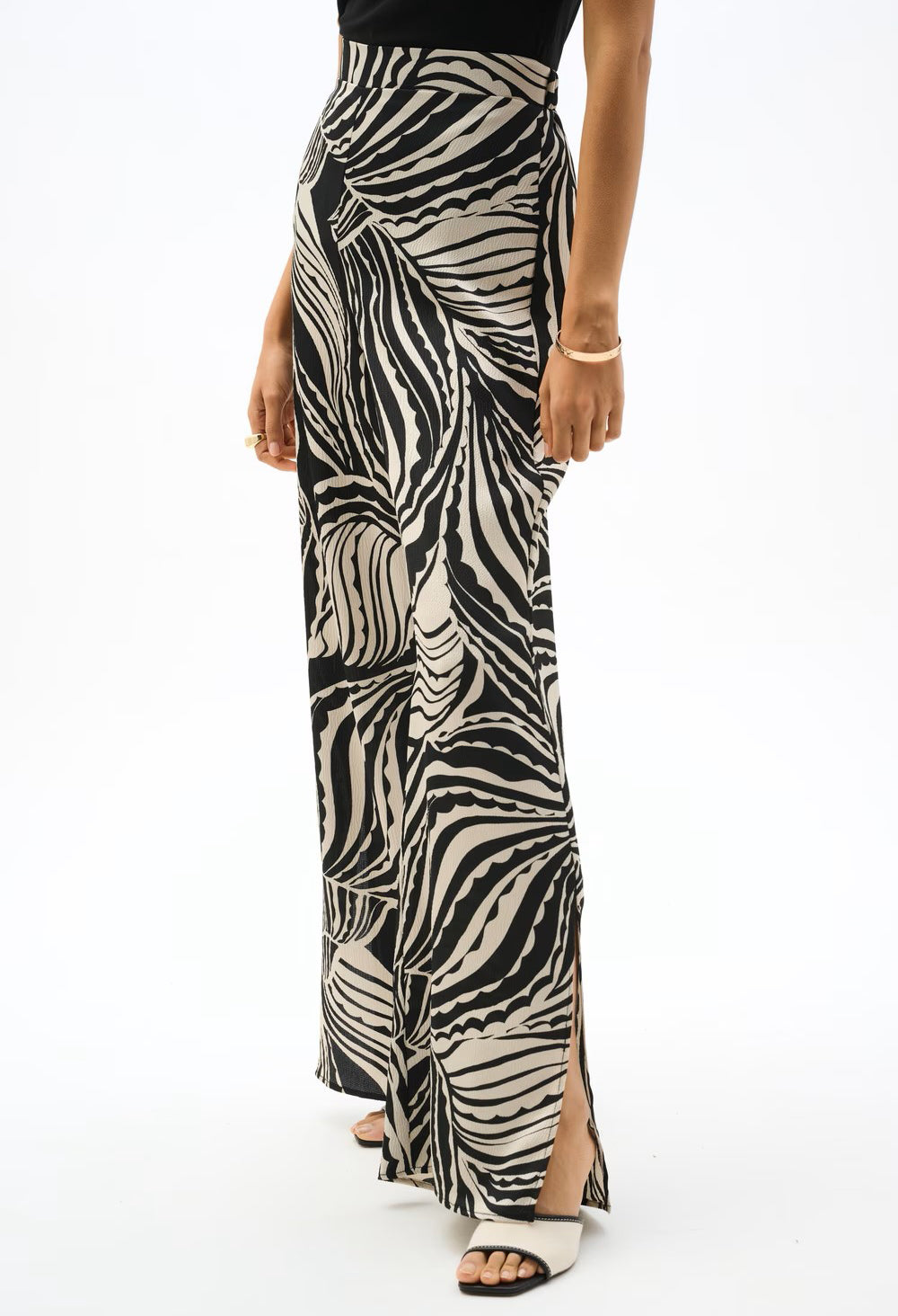 Wide-leg Abstract Trousers