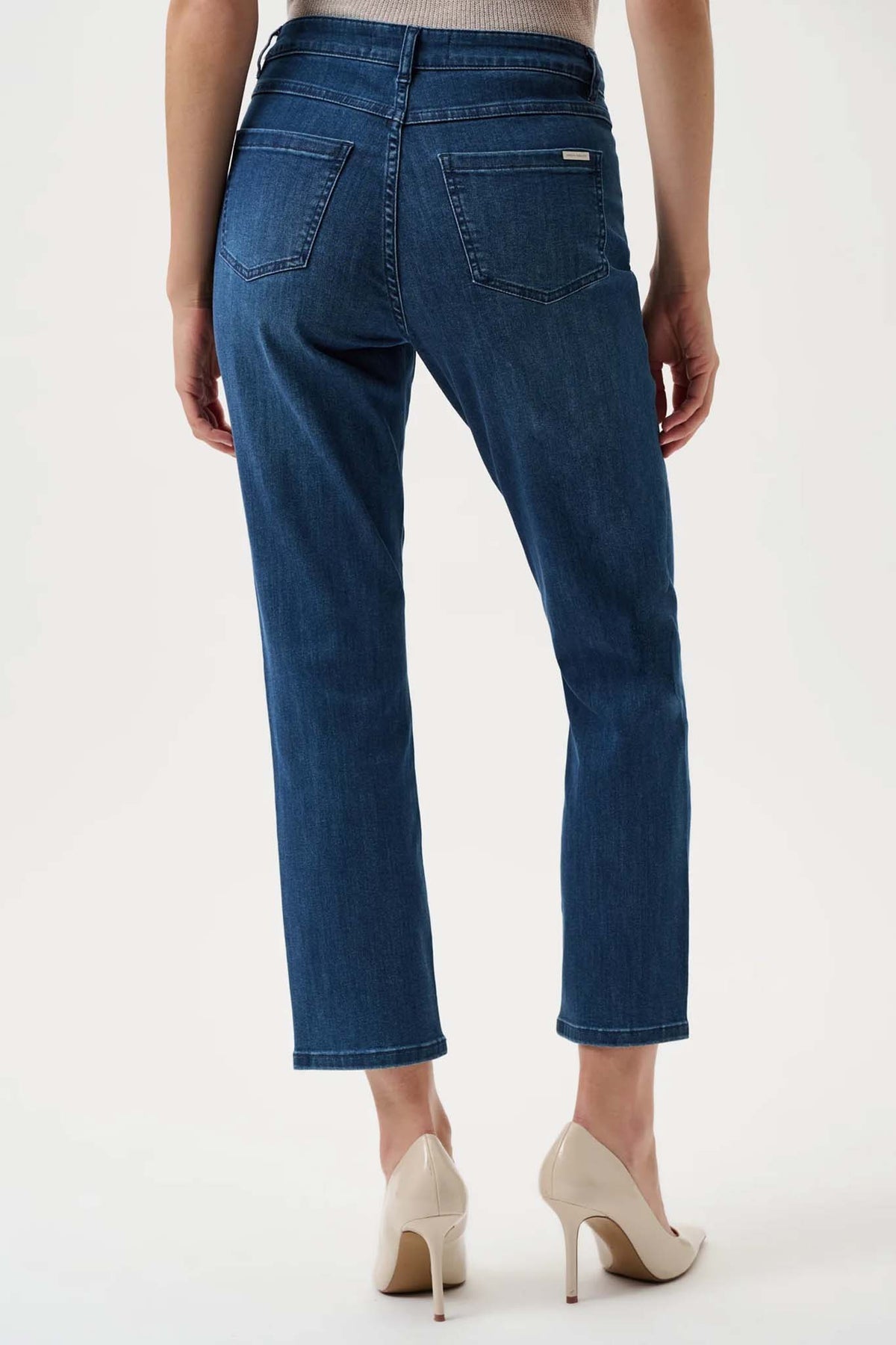 Ankle-length Slim Jean