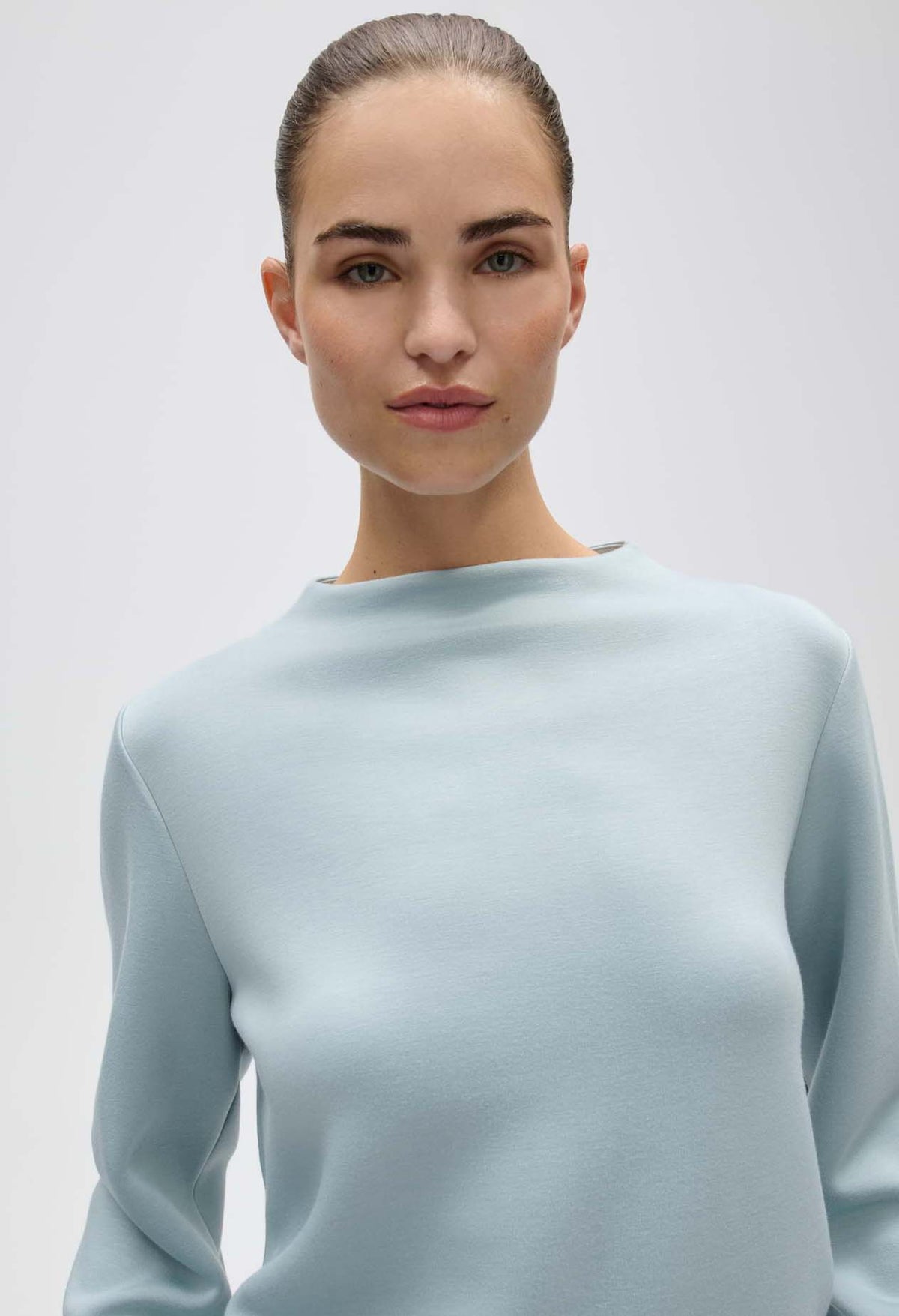 Gisinna Pleated Detail Jumper
