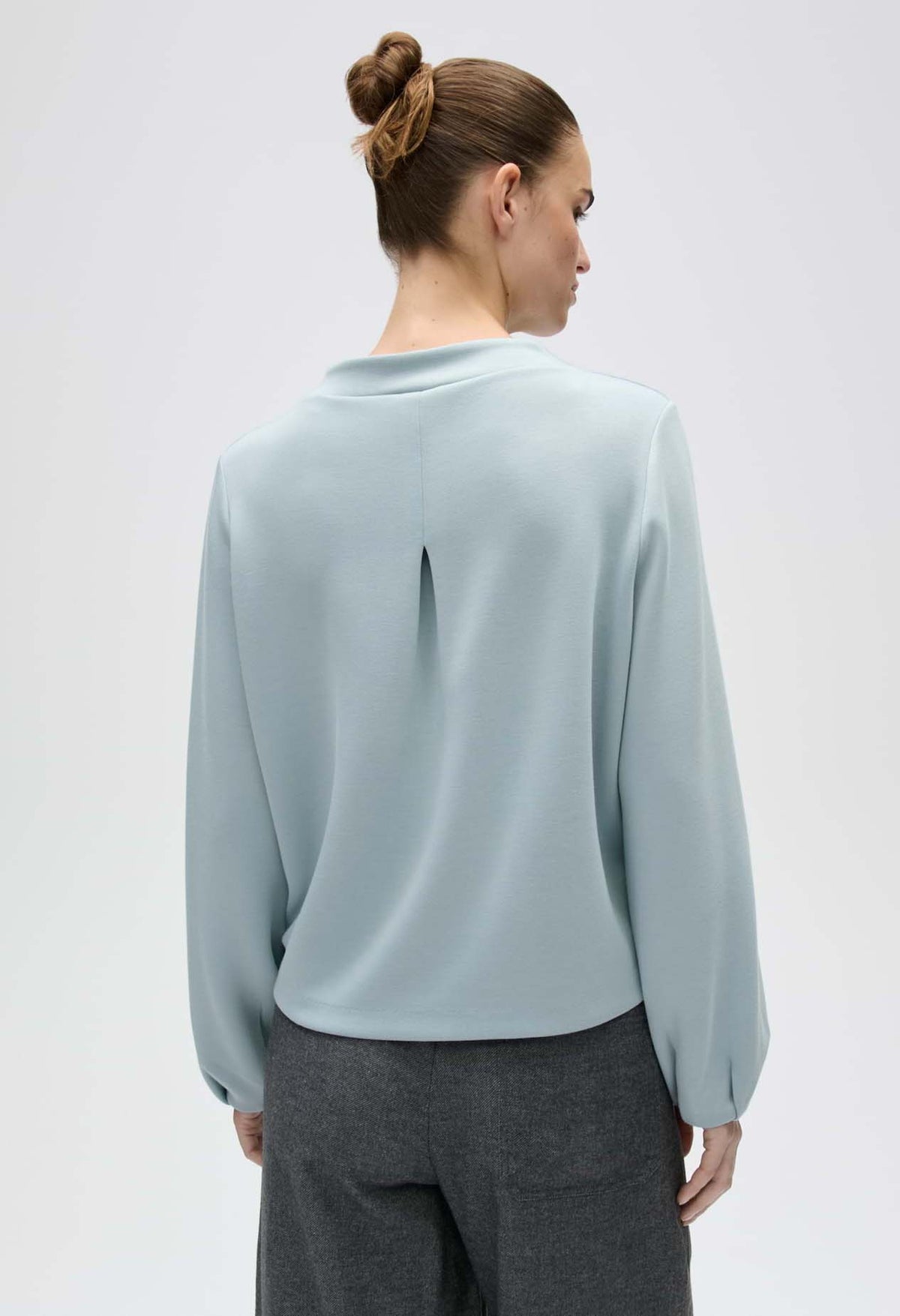 Gisinna Pleated Detail Jumper