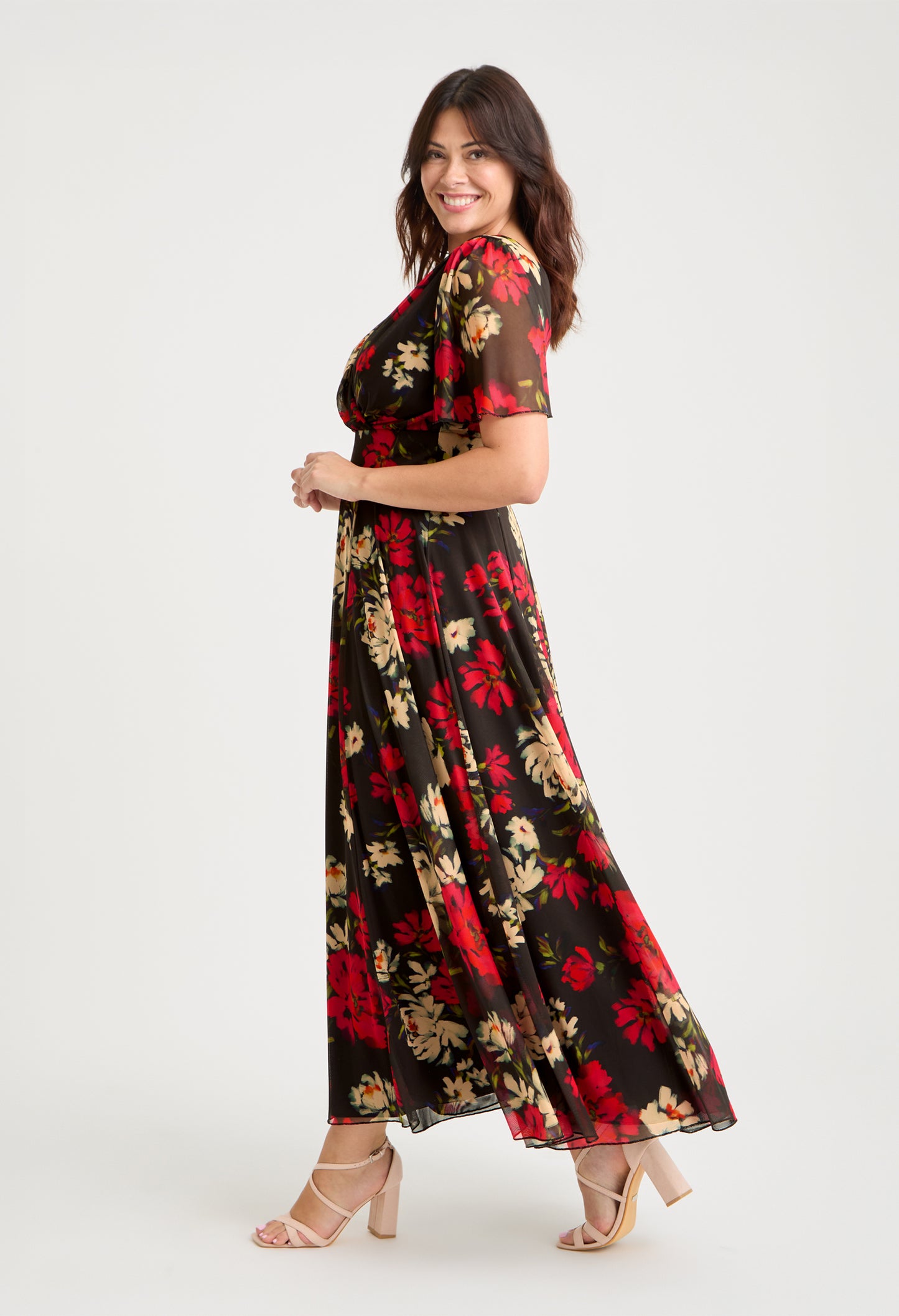 Isabelle Curve+ Float Sleeve Maxi Dress