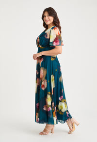 Isabelle Curve+ Float Sleeve Maxi Dress