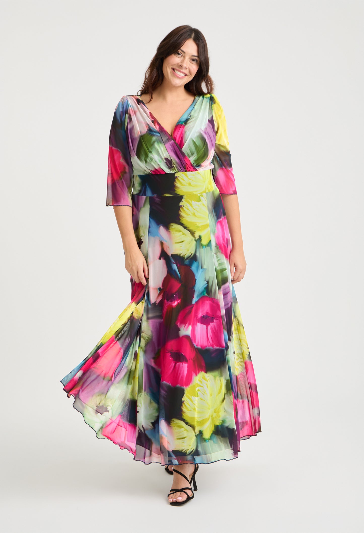 Verity Curve+ Maxi Dress