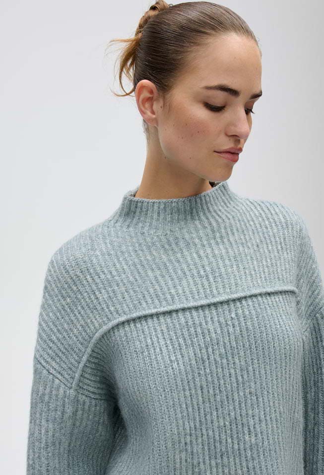 Poffa Ribbed Jumper