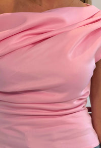 Donna Asymmetric Top