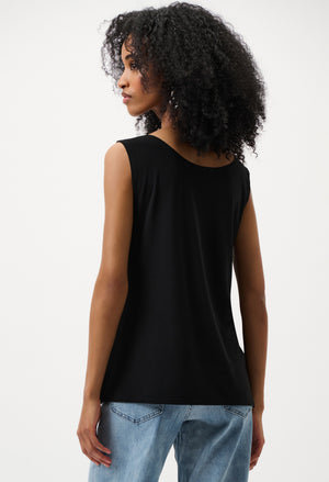 Sleeveless Scoop Neck Top