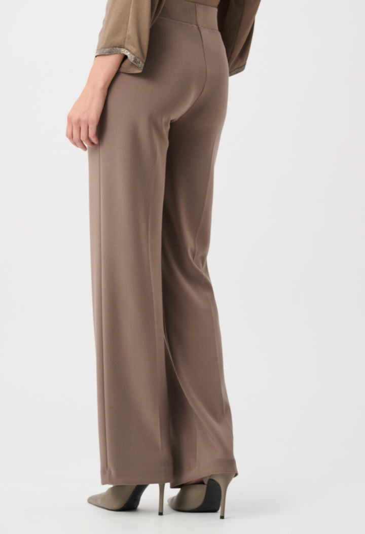 Classic Wide Leg Pant