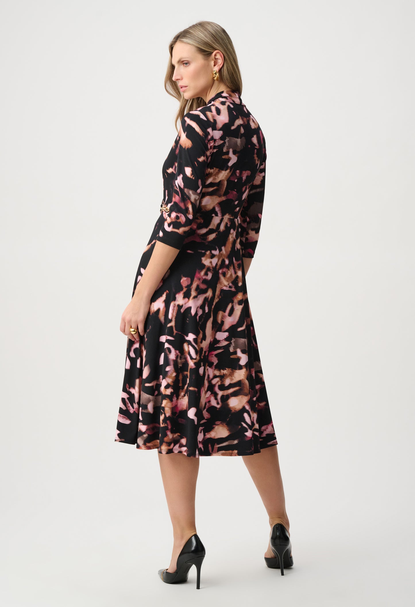 Knee-length Wrap Dress