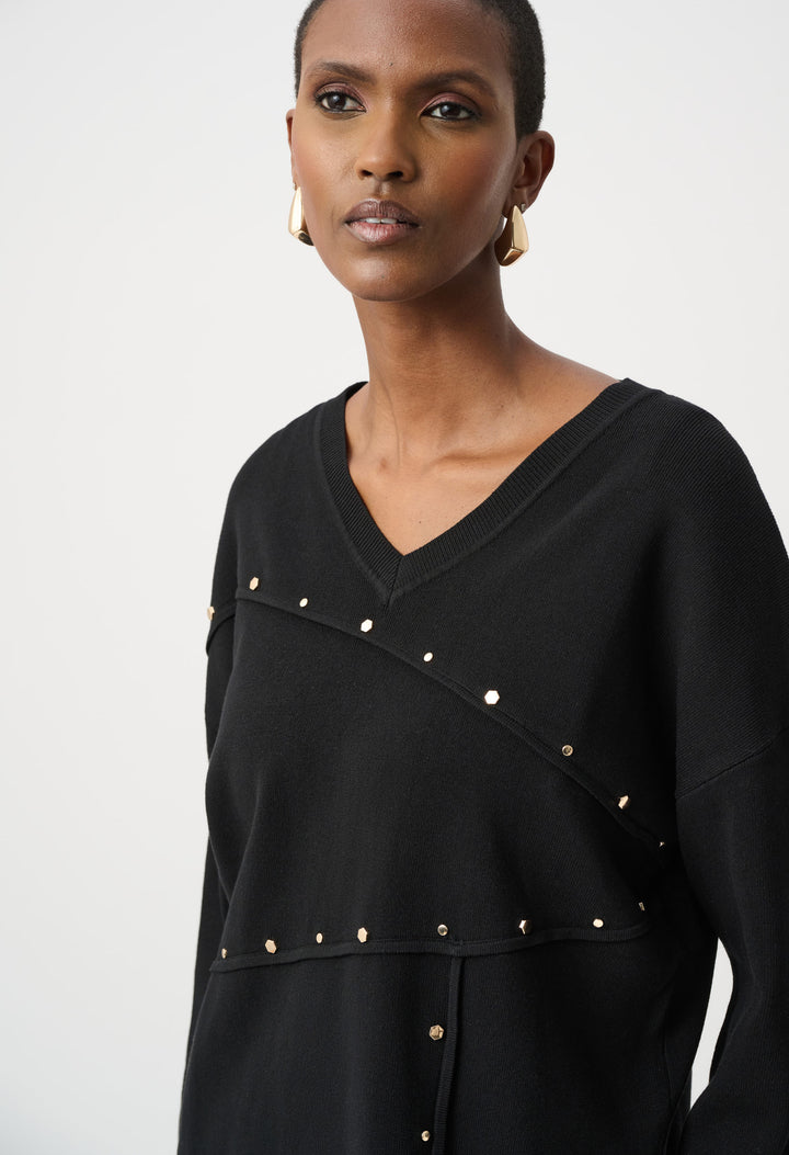 Embellished V-neck Pullover