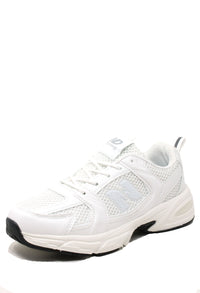 Sporty Look Trainer
