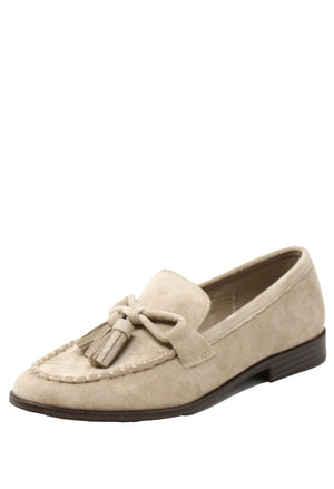 Tassel and Bow Loafer