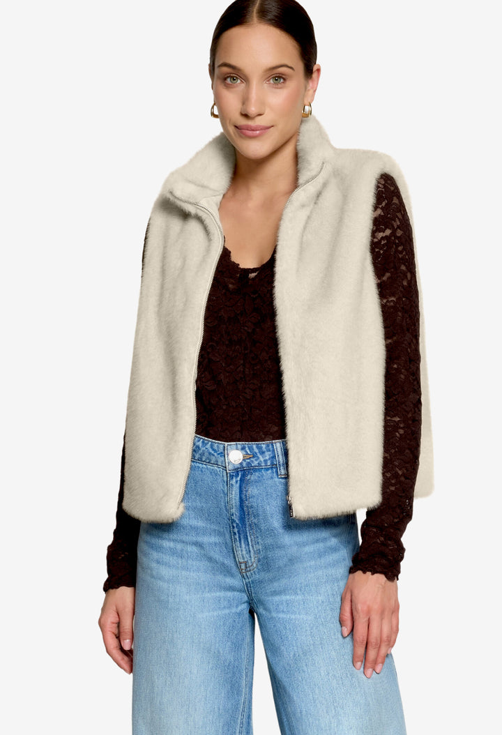 Teddy Zip-Up Gilet