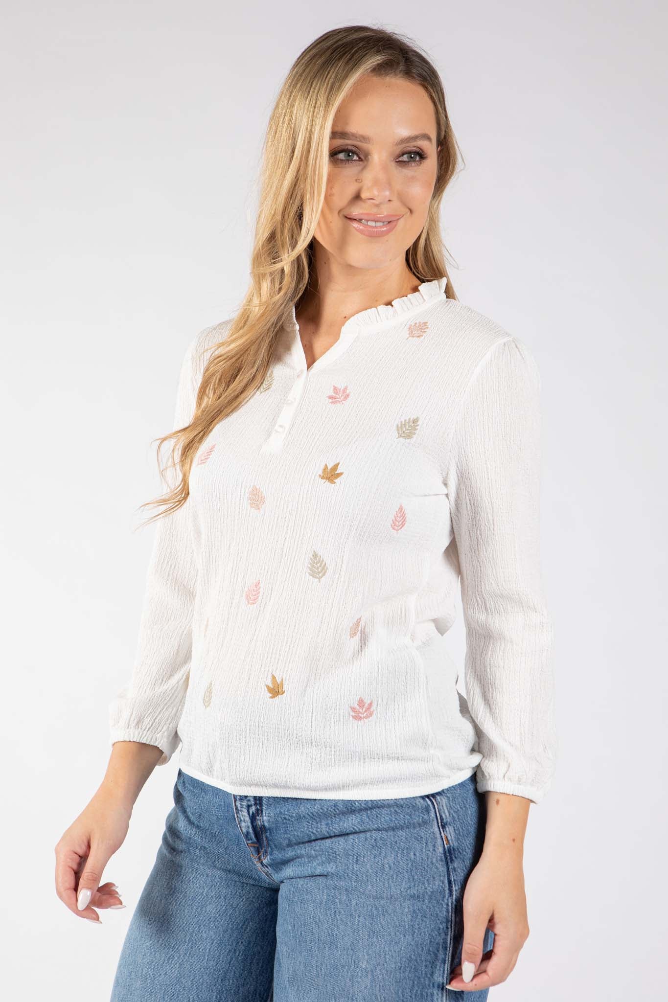 Pino Leaf Embroidered Blouse