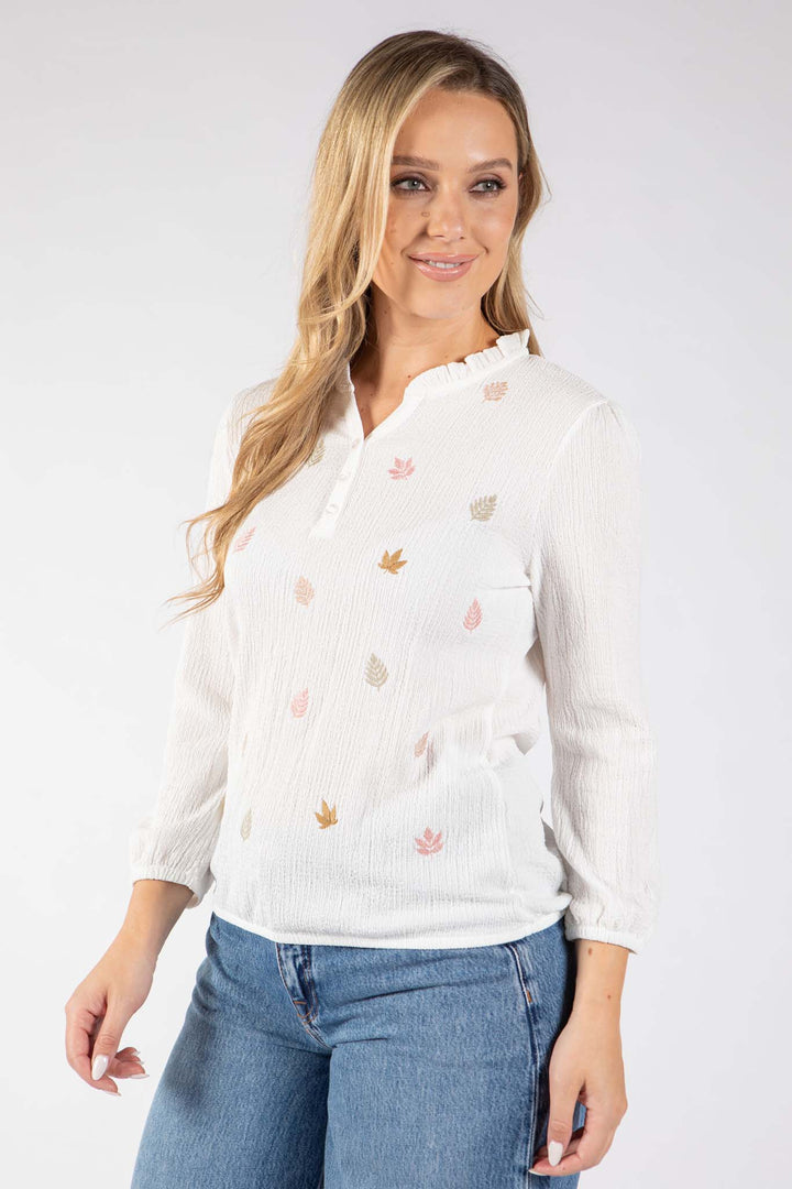 Pino Leaf Embroidered Blouse