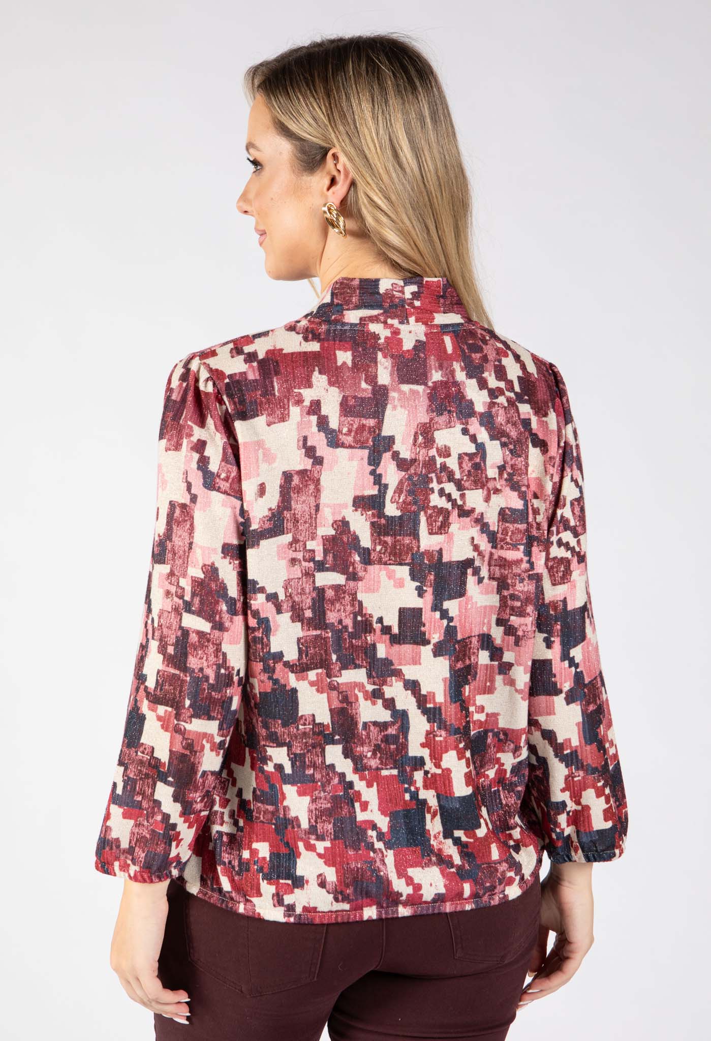 Elaris Abstract Print Knit Top