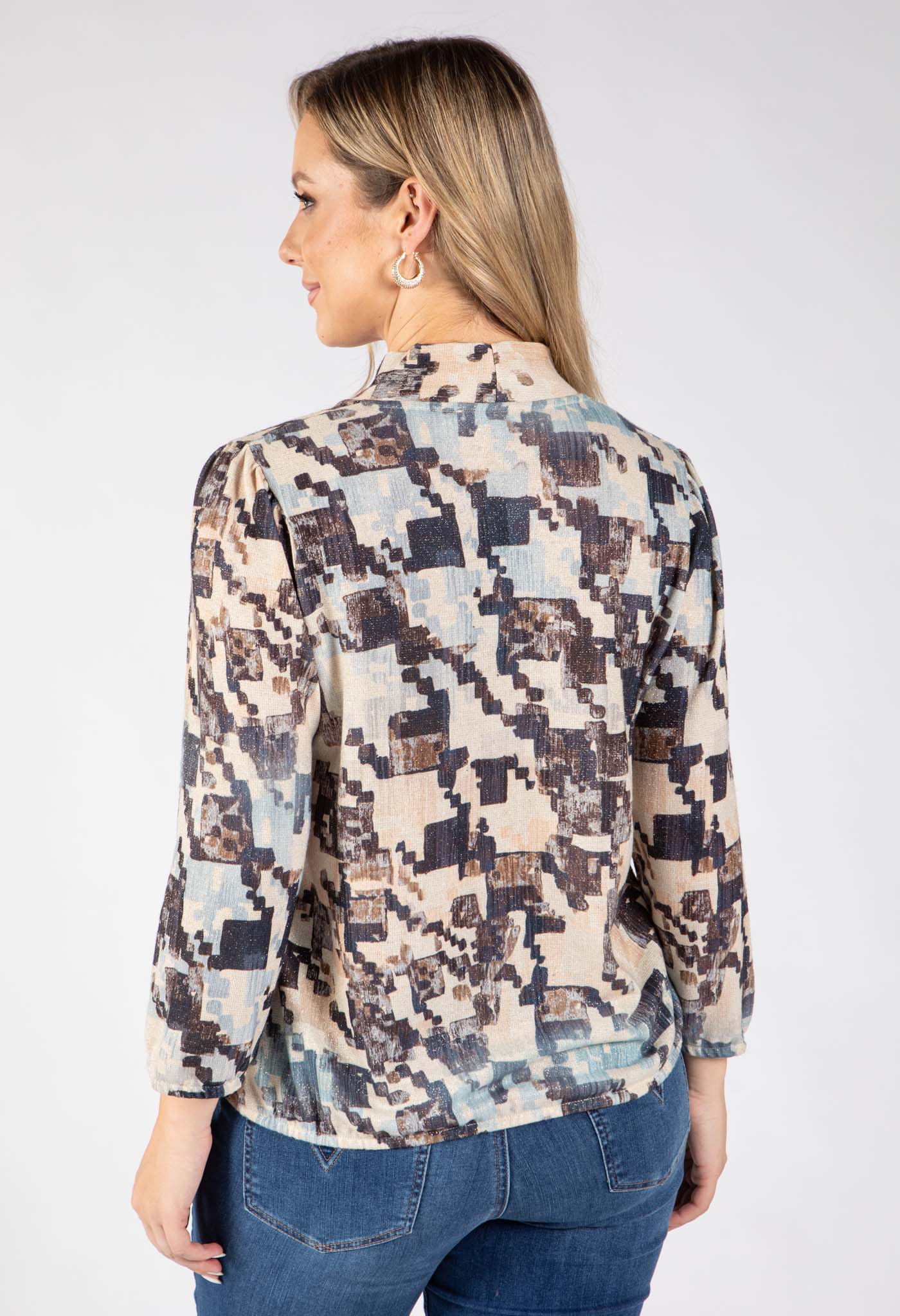 Elaris Abstract Print Knit Top