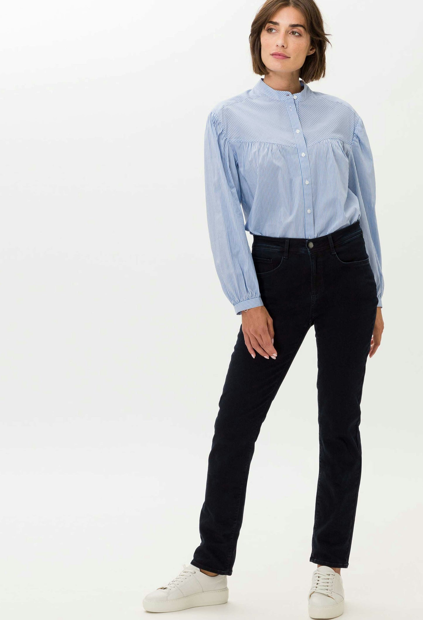 Mary Short Leg Jeans