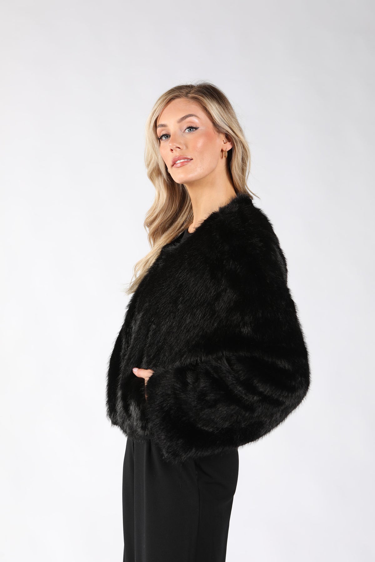 Cropped Faux Fur Jacket