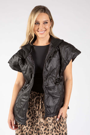Short Sleeve Quilted Gilet