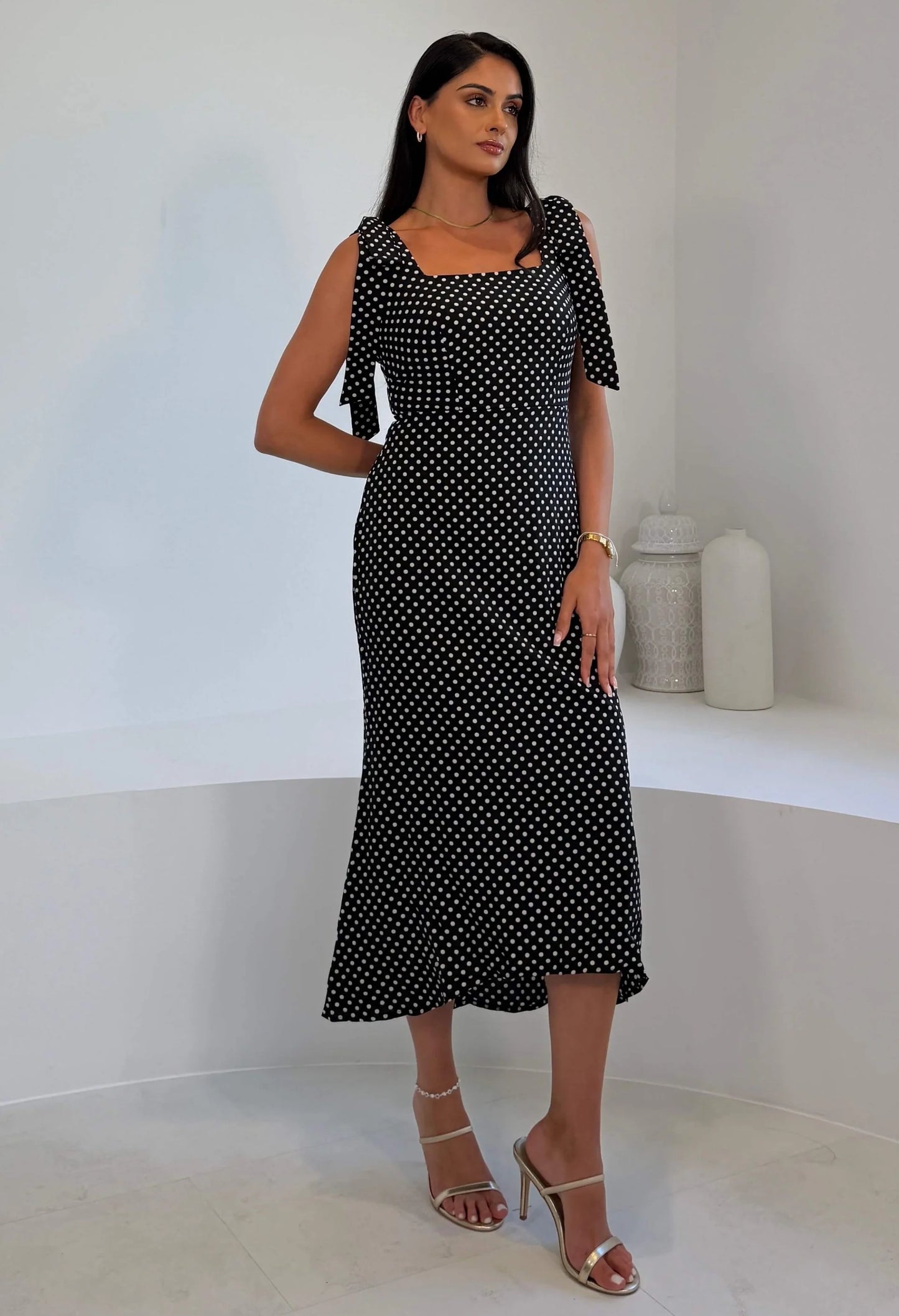 Jovi Tie Shoulder Midi Dress