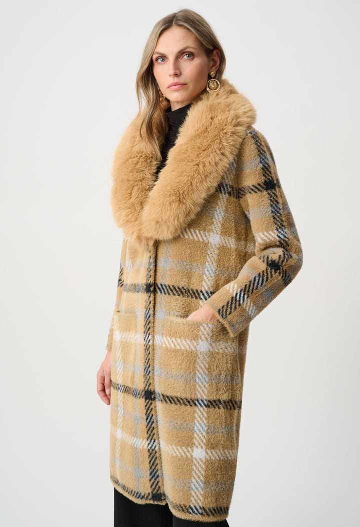 Feather Yarn Plaid Coat