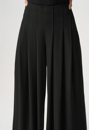 Full-length Pleated Trousers