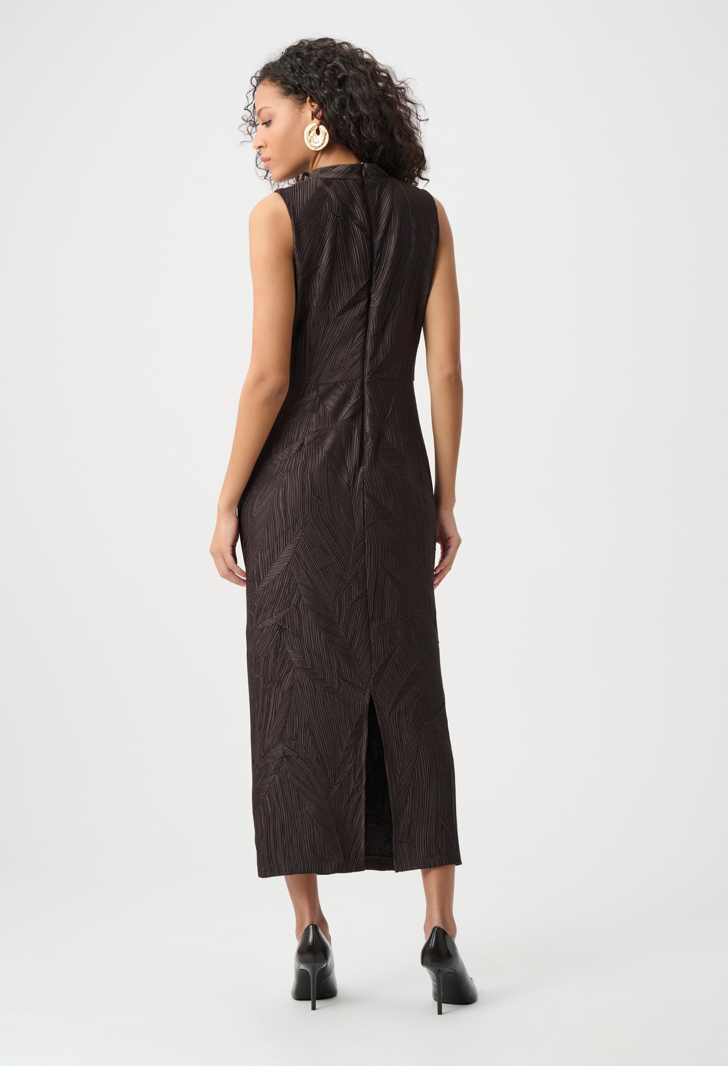 Sleeveless Textured Touch Dress