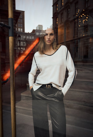 V-Neck Contrast Jumper