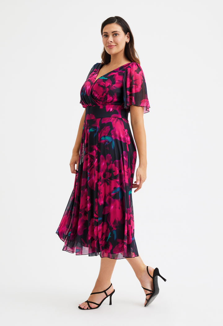 Victoria Angel Sleeve Mesh Midi Curve+ Dress