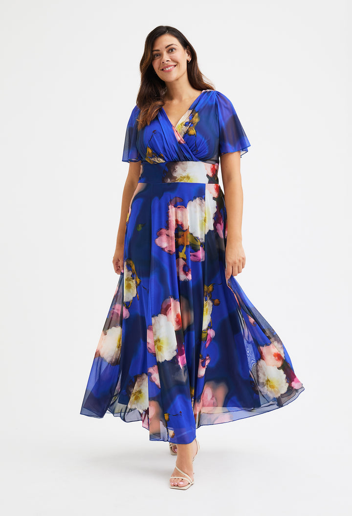 Isabelle Curve+ Float Sleeve Maxi Dress