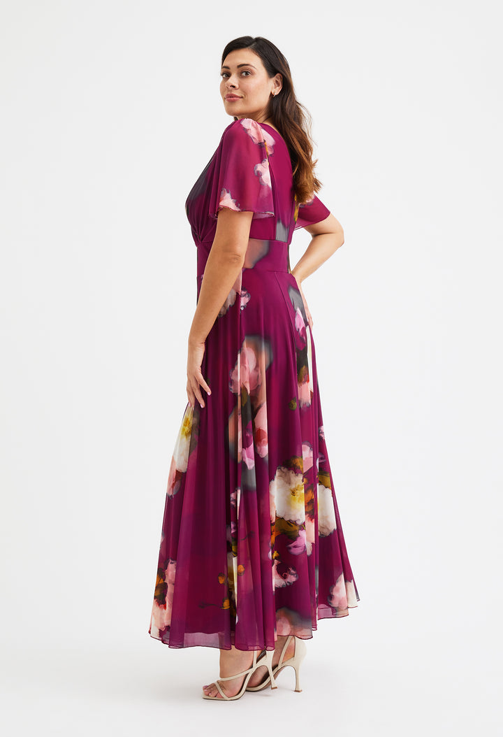 Isabelle Curve+ Float Sleeve Maxi Dress