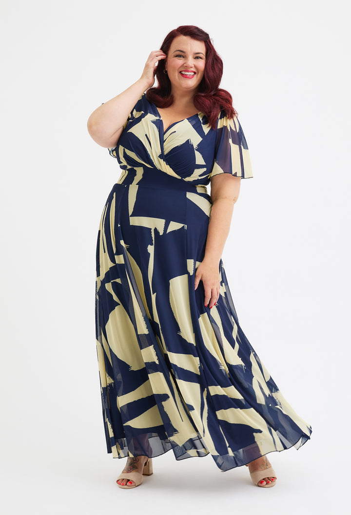 Isabelle Curve+ Float Sleeve Maxi Dress