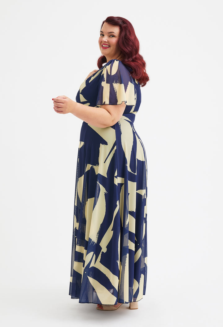 Isabelle Curve+ Float Sleeve Maxi Dress